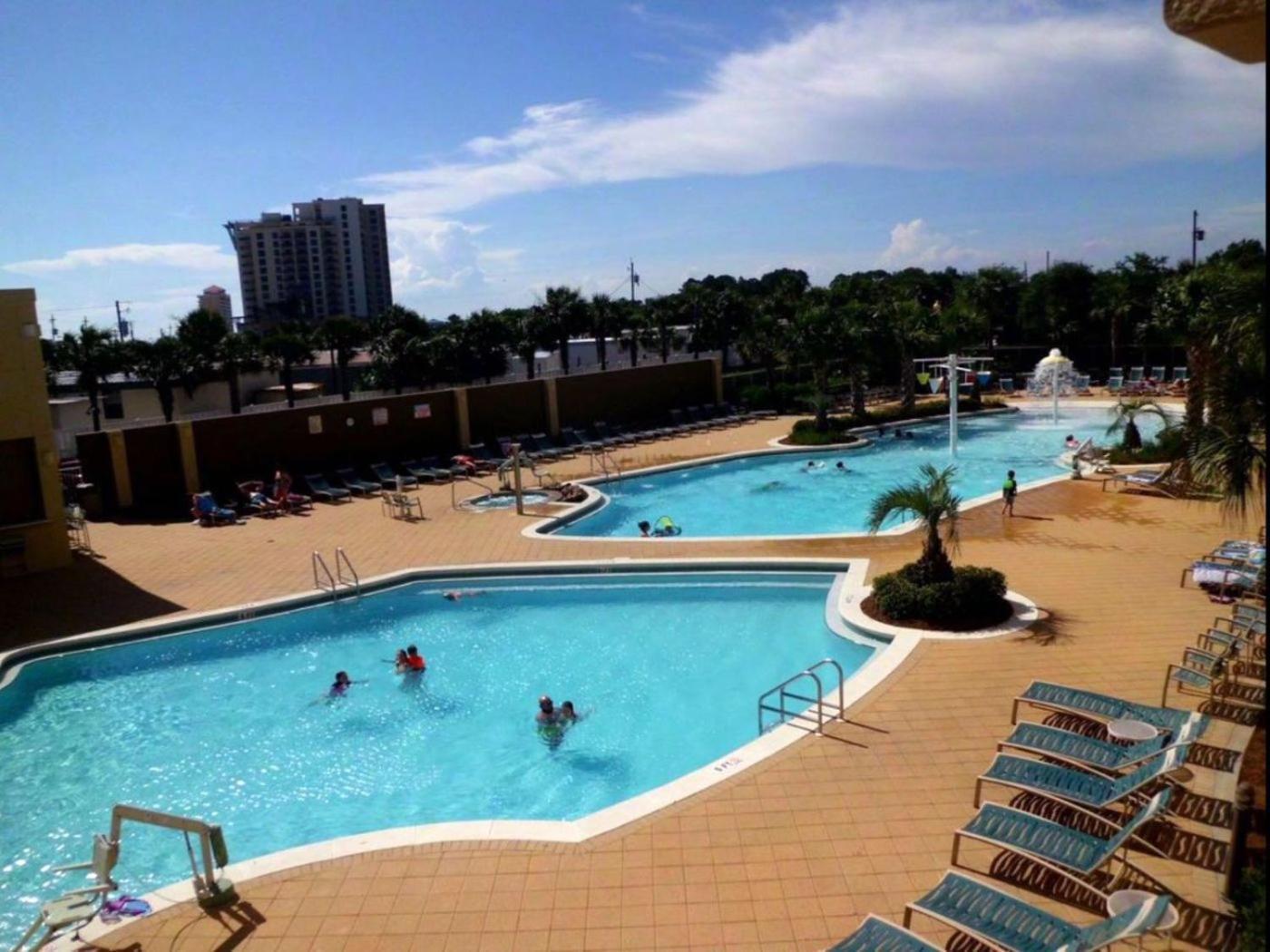 Goin Coastal Emerald Unit 729 Aparthotel